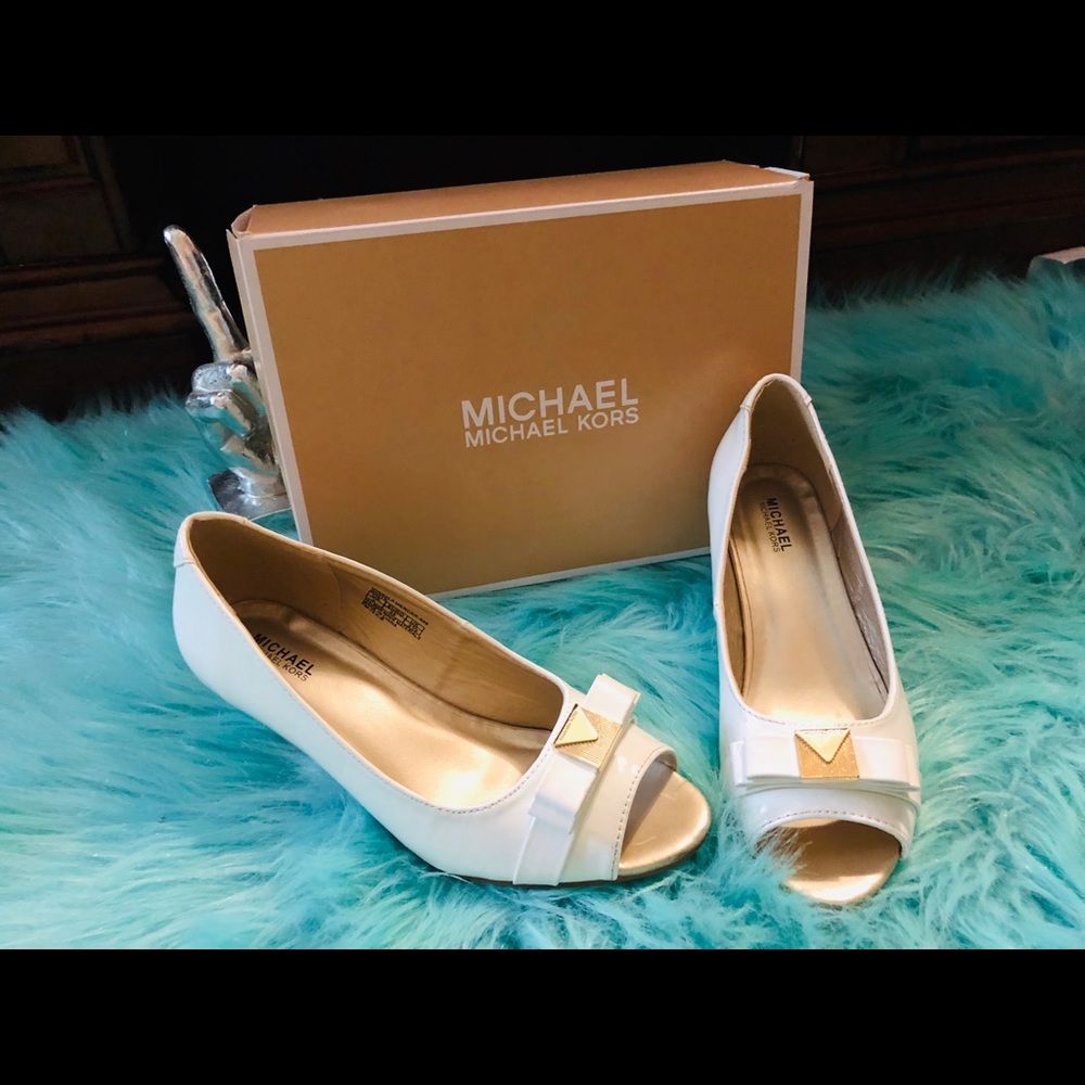 Authentic mikayla Mercer Michael Kors girl shoes